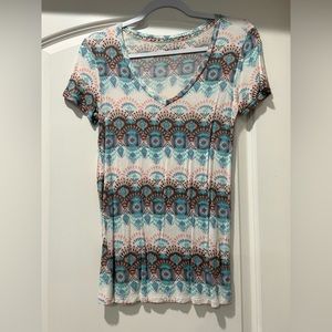 Soft casual top with pretty design